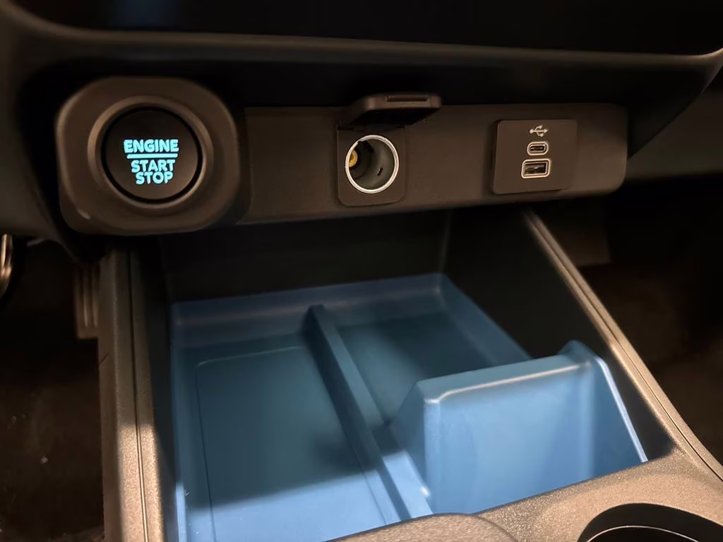 2025 Shadow Black Ford Maverick XLT FWD Truck