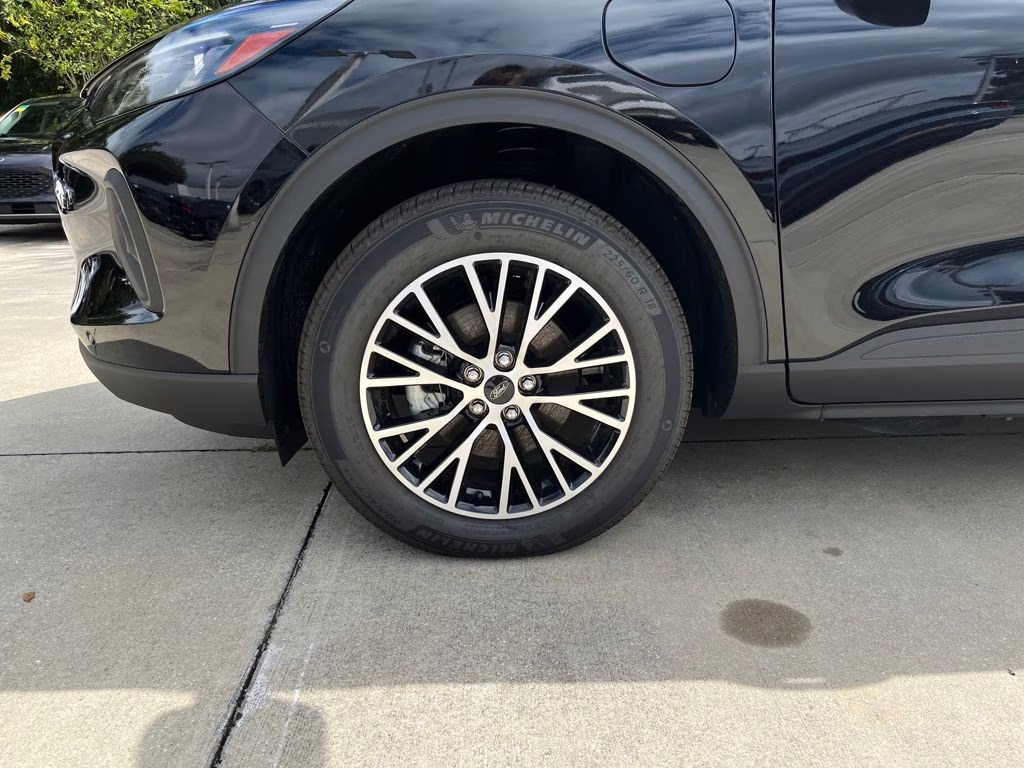 2025 Agate Black Metallic Ford Escape Plug-In Hybrid Base FWD SUV