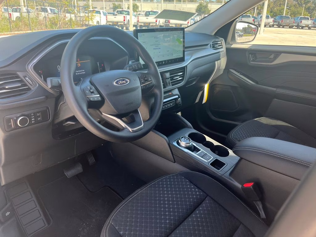 2026 Space Silver Metallic Ford Escape Active FWD SUV