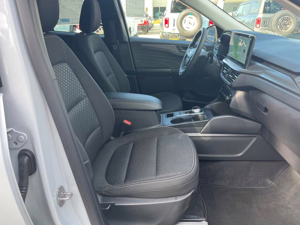 2026 Space Silver Metallic Ford Escape Active FWD SUV