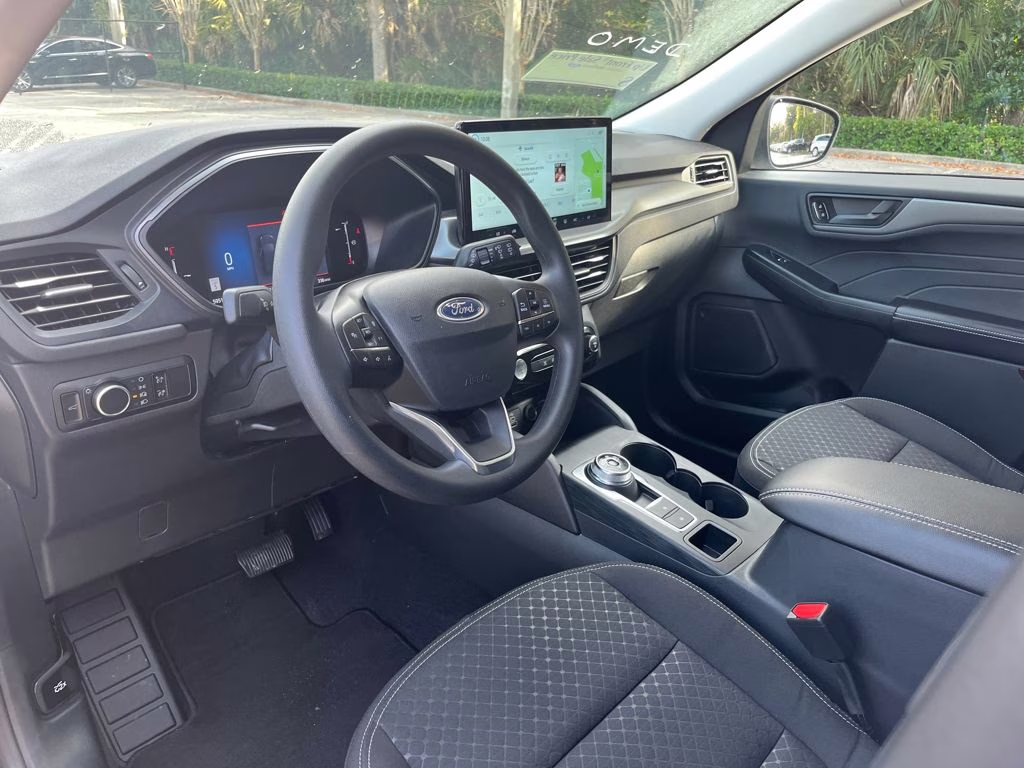 2026 Space Silver Metallic Ford Escape Active FWD SUV