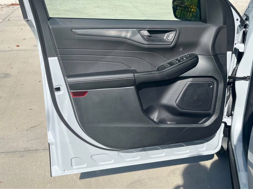 2026 Space Silver Metallic Ford Escape Active FWD SUV