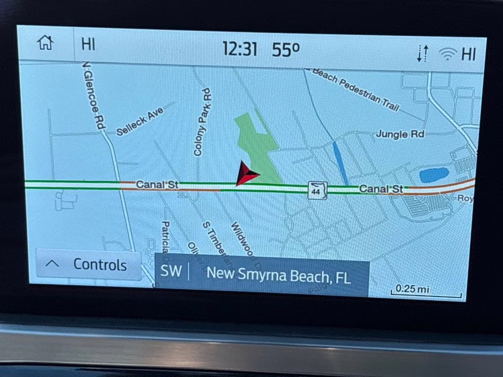 2022 Silver Metallic Ford Escape Plug-In Hybrid Titanium FWD SUV