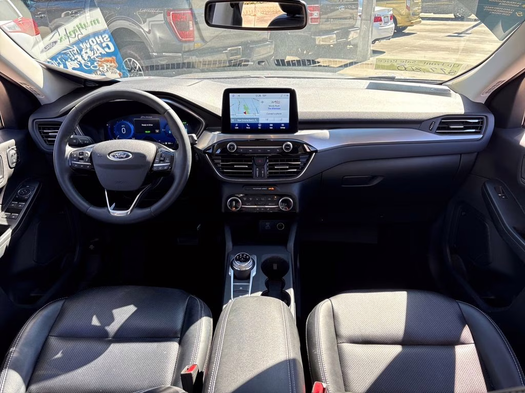 2022 Silver Metallic Ford Escape Plug-In Hybrid Titanium FWD SUV