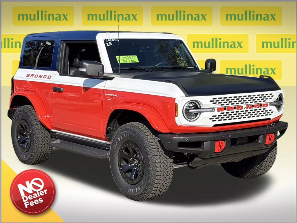 2025 Oxford White Ford Bronco Stroppe 4X4 SUV