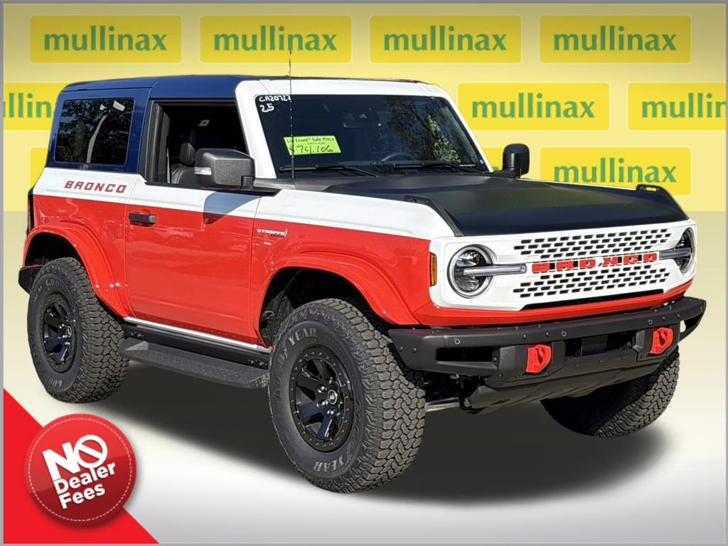 2025 Oxford White Ford Bronco Stroppe 4X4 SUV