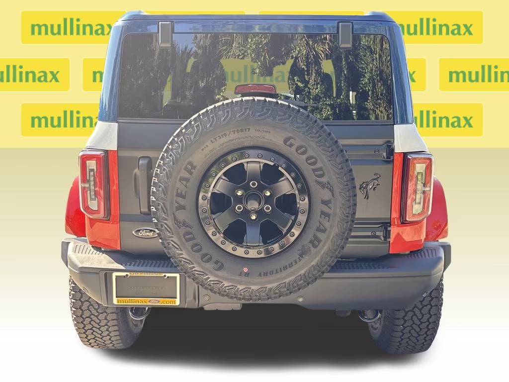 2025 Oxford White Ford Bronco Stroppe 4X4 SUV