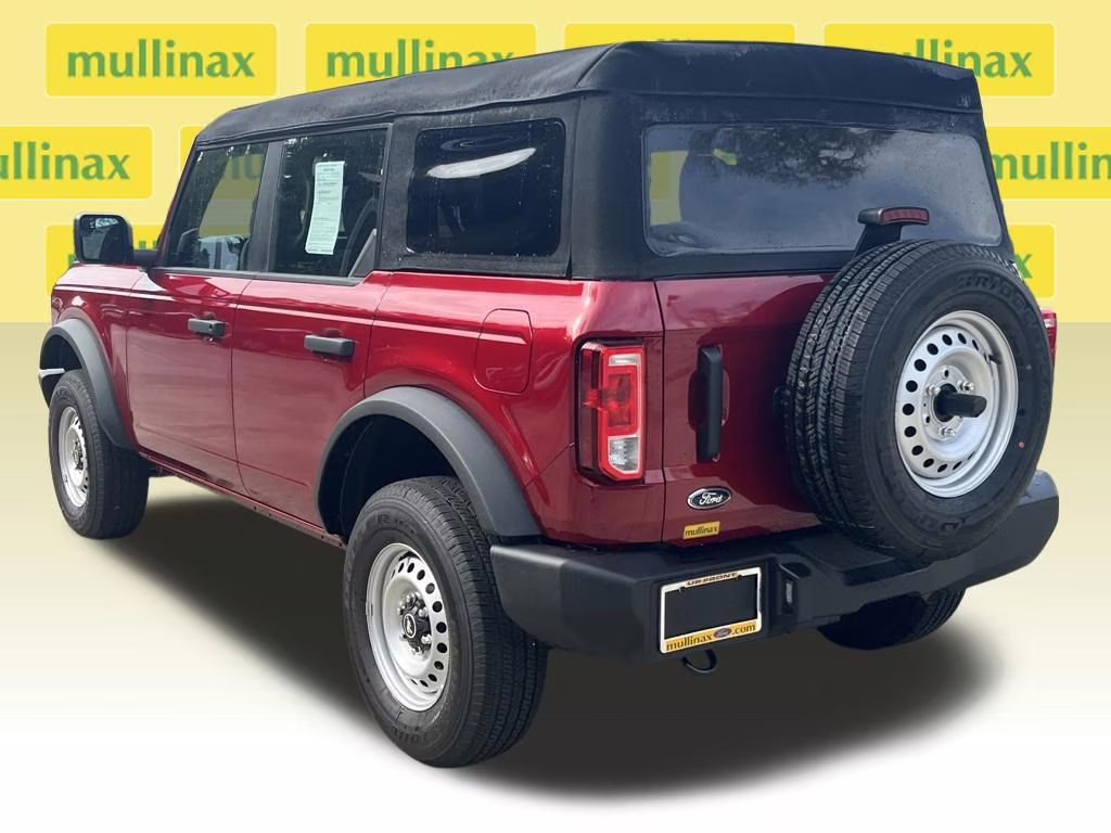 2025 Ruby Red Metallic Tinted Clearcoat Ford Bronco Base 4X4 SUV