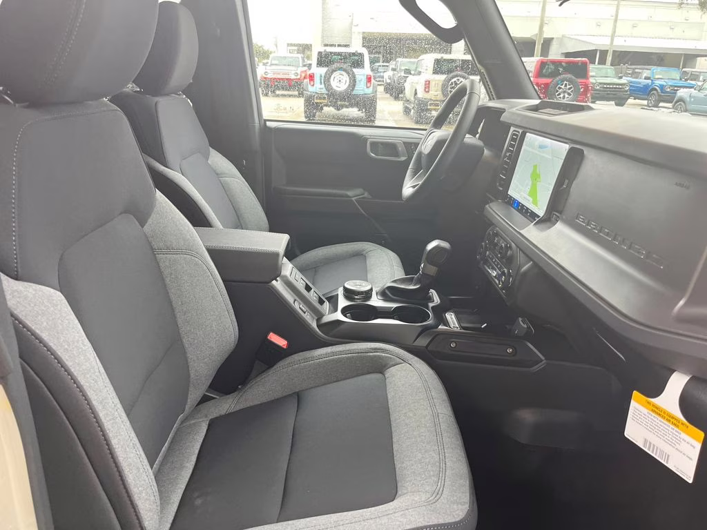 2026 Desert Sand Ford Bronco Big Bend 4X4 SUV