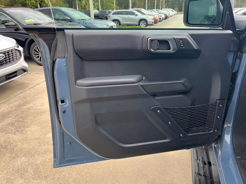 2025 Azure Gray Metallic Ford Bronco Outer Banks 4X4 SUV