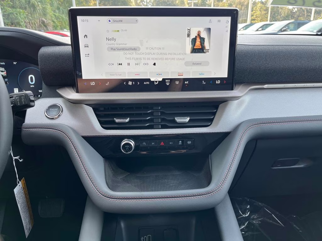 2026 Space White Metallic Ford Explorer Active RWD SUV