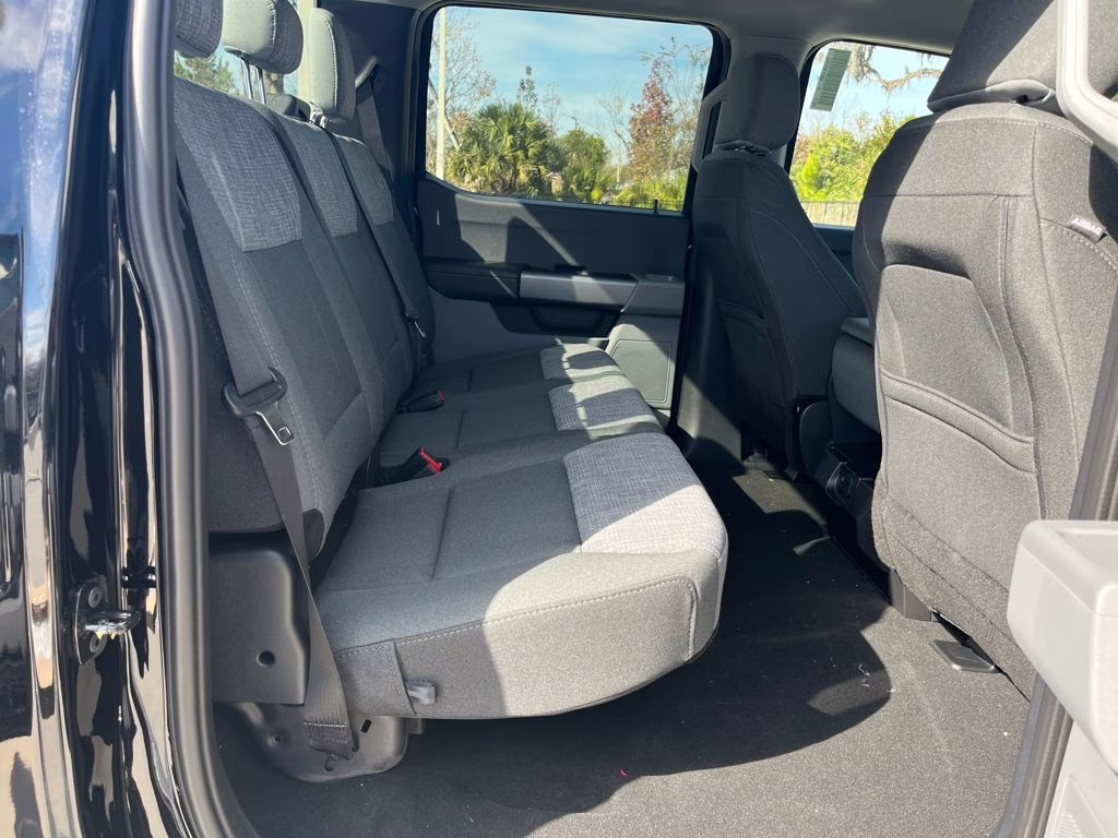 2026 Black Metallic Ford Super Duty F-250 SRW XLT 4X4 Truck