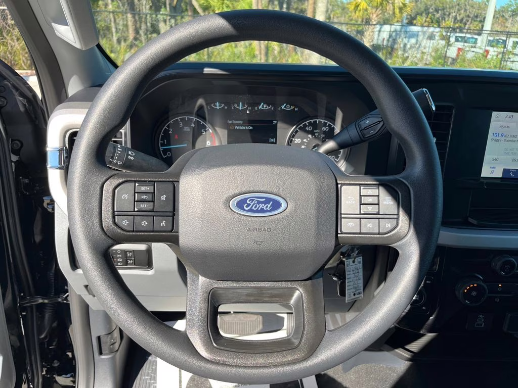 2026 Black Metallic Ford Super Duty F-250 SRW XLT 4X4 Truck