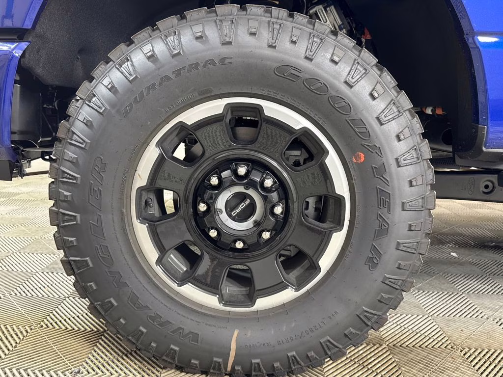 2026 Blue Metallic Ford Super Duty F-250 SRW Platinum 4X4 Truck