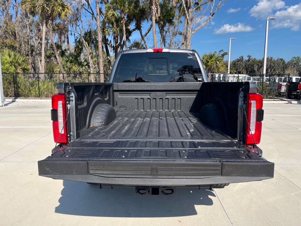 2026 Carbonized Gray Metallic Ford Super Duty F-250 SRW Lariat 4X4 Truck