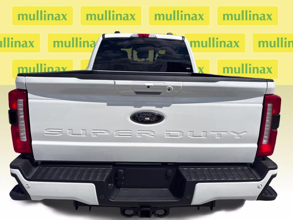 2026 Star White Metallic Tri-Coat Ford Super Duty F-250 SRW Lariat 4X4 Truck