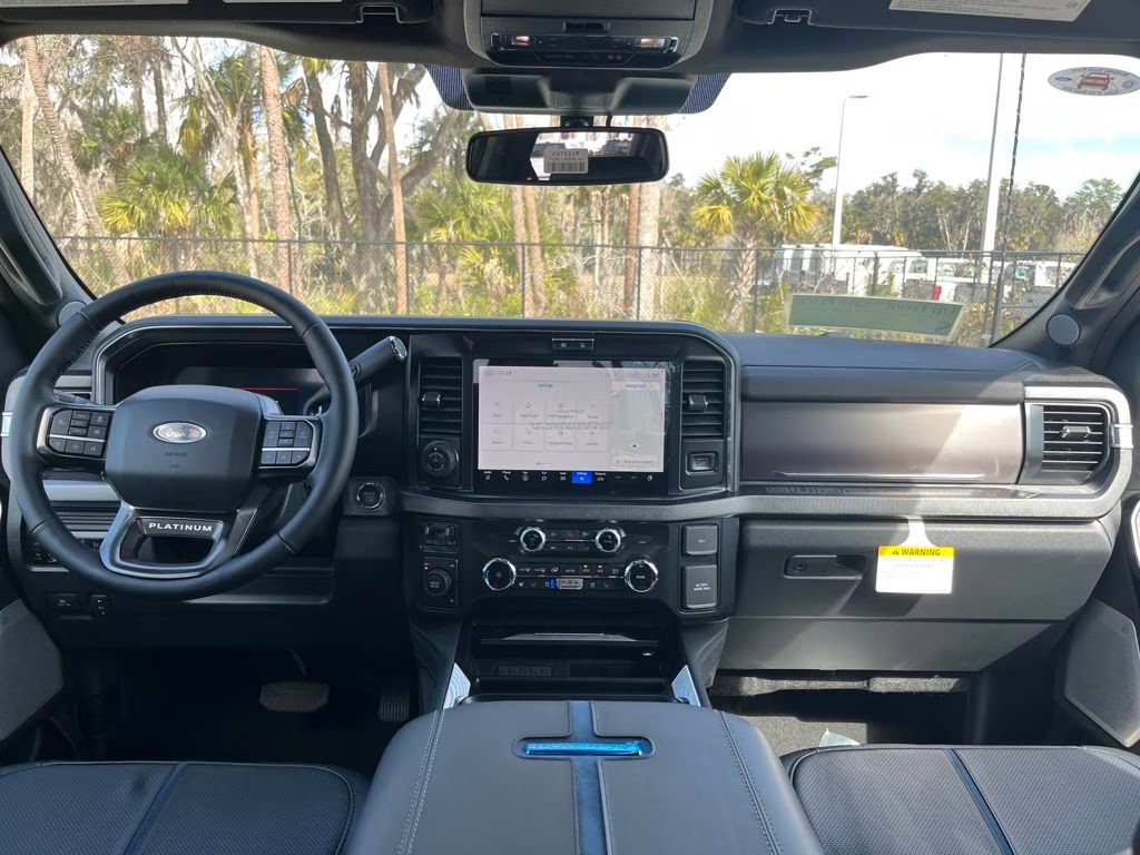 2026 Star White Metallic Tri-Coat Ford Super Duty F-450 DRW Platinum 4X4 Truck