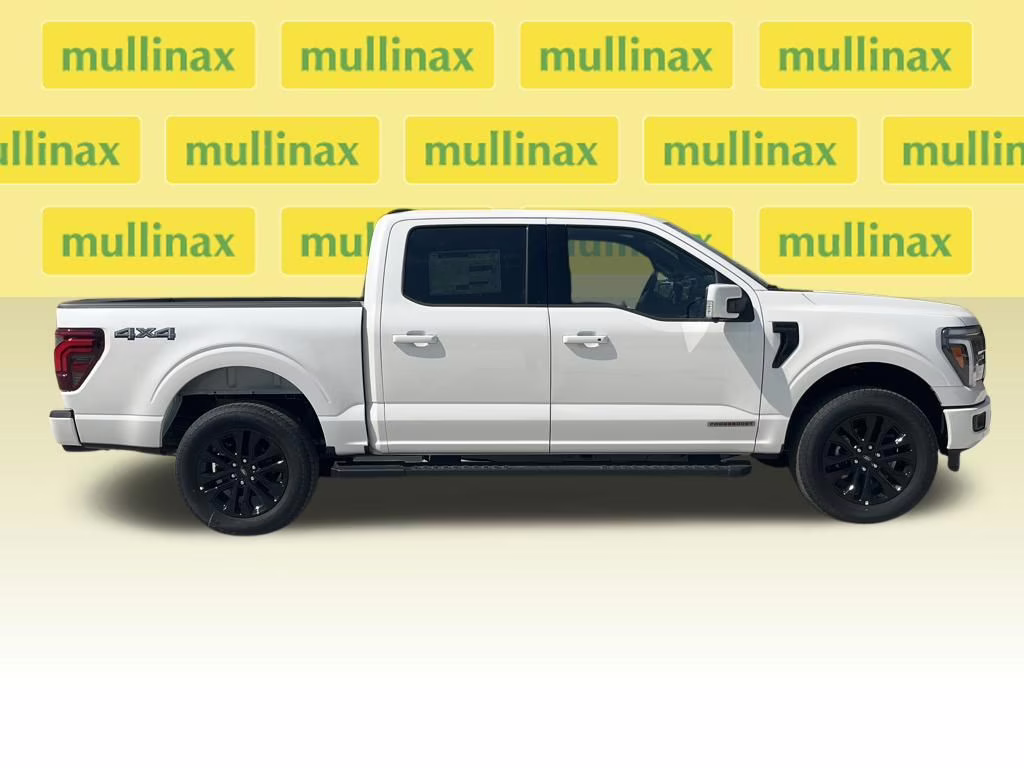 2025 Star White Metallic Tri-Coat Ford F-150 Lariat 4X4 Truck