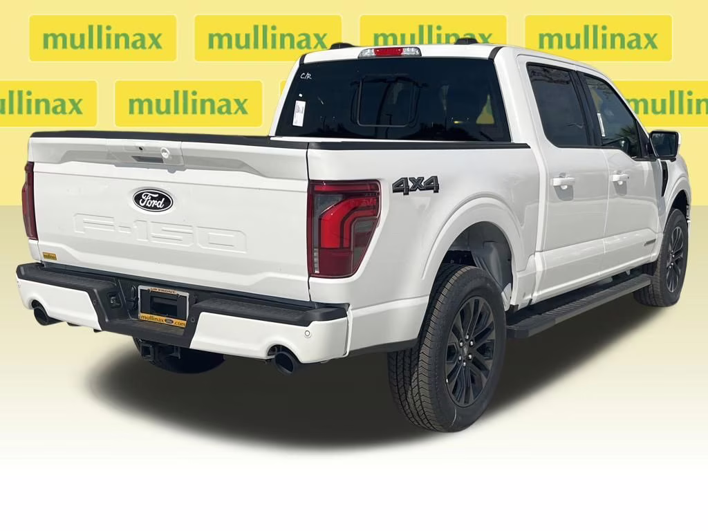 2025 Star White Metallic Tri-Coat Ford F-150 Lariat 4X4 Truck