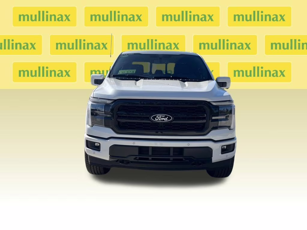 2026 Star White Metallic Tri-Coat Ford F-150 Lariat 4X4 Truck