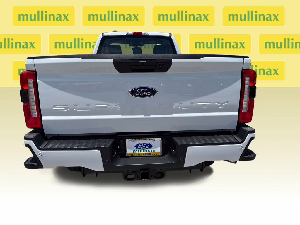 2025 Oxford White Ford Super Duty F-350 SRW XL 4X4 Truck