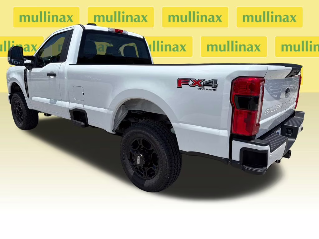 2025 Oxford White Ford Super Duty F-350 SRW XL 4X4 Truck