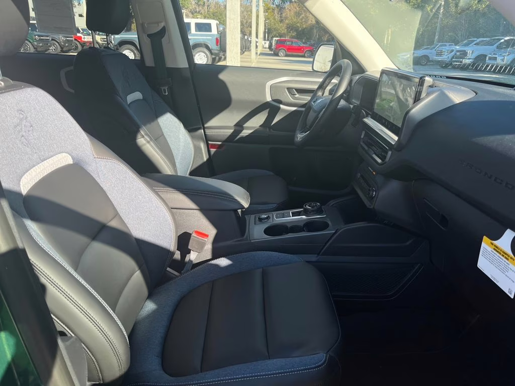 2025 Eruption Green Metallic Ford Bronco Sport Outer Banks 4X4 SUV