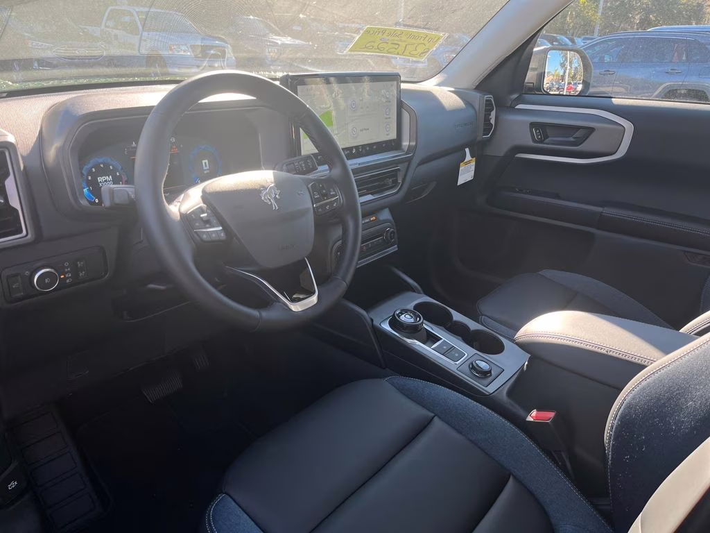 2025 Eruption Green Metallic Ford Bronco Sport Outer Banks 4X4 SUV