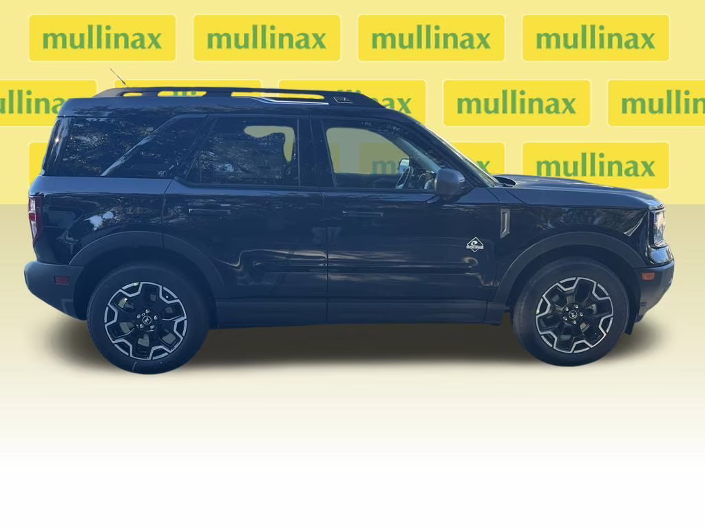 2025 Shadow Black Ford Bronco Sport Outer Banks 4X4 SUV