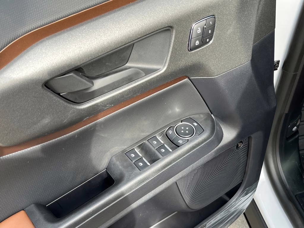 2025 Oxford White Ford Bronco Sport Outer Banks 4X4 SUV