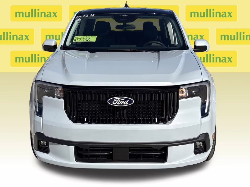 2026 Space White Metallic Ford Maverick Lobo Standard AWD Truck