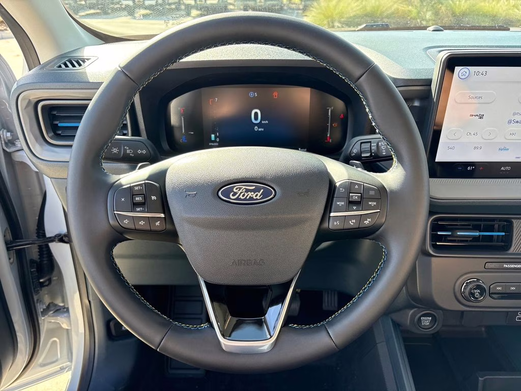 2026 Space White Metallic Ford Maverick Lobo Standard AWD Truck