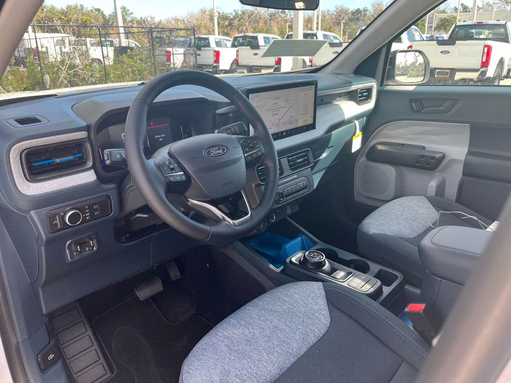 2026 Oxford White Ford Maverick XLT AWD Truck