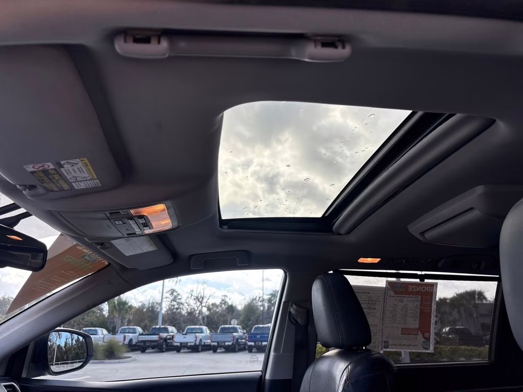 2015 Silver Sky Metallic Toyota Highlander Limited FWD SUV