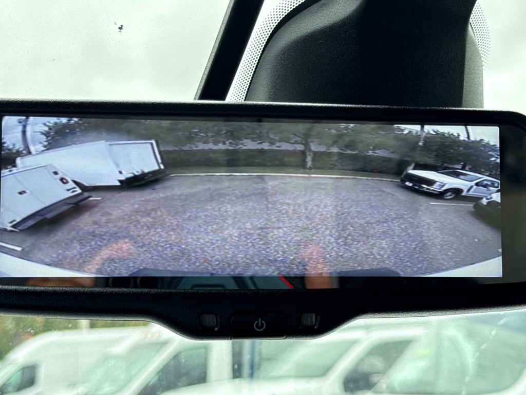 2026 Oxford White Ford E-350SD Base RWD Truck