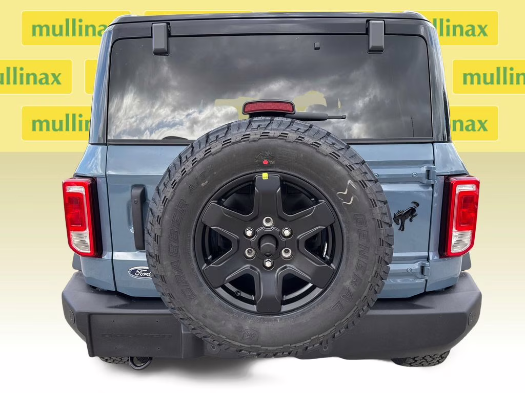 2025 Azure Gray Metallic Tri-Coat Ford Bronco Big Bend 4X4 SUV