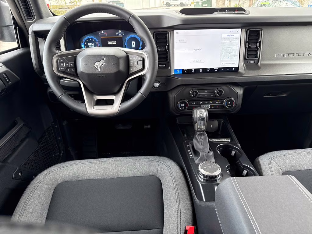 2025 Azure Gray Metallic Tri-Coat Ford Bronco Big Bend 4X4 SUV