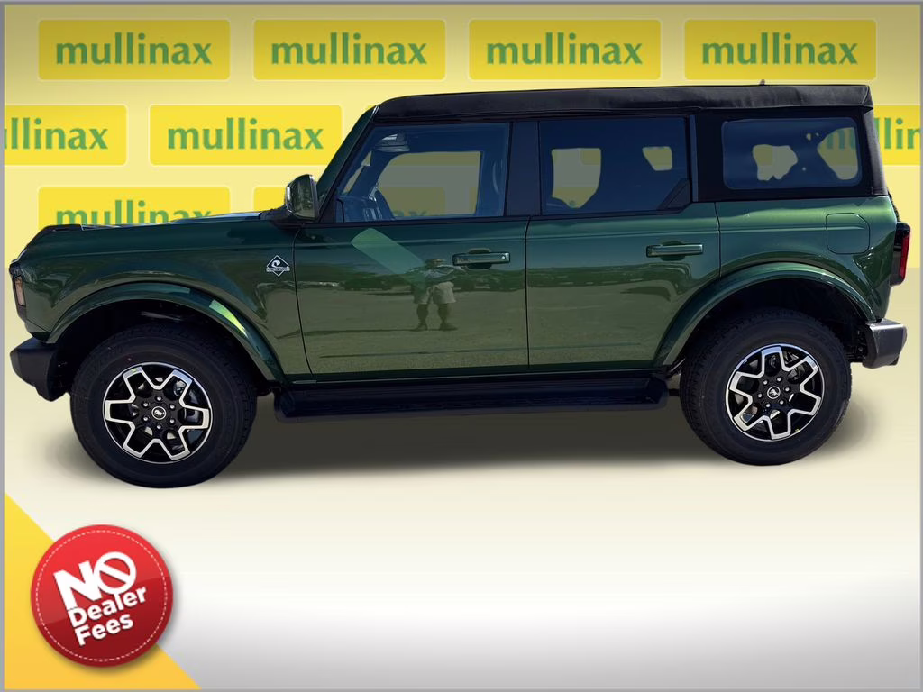 2025 Eruption Green Metallic Ford Bronco Outer Banks 4X4 SUV