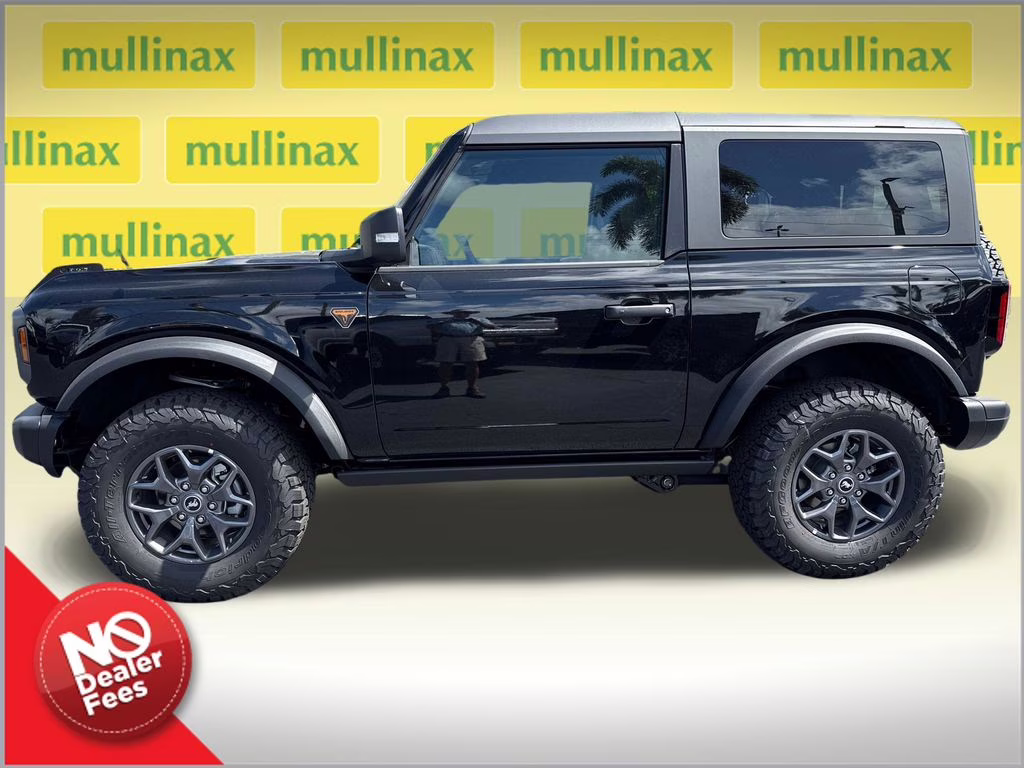 2025 Shadow Black Ford Bronco Badlands 4X4 SUV