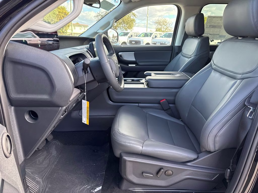 2026 Agate Black Metallic Ford Expedition Max Active RWD SUV