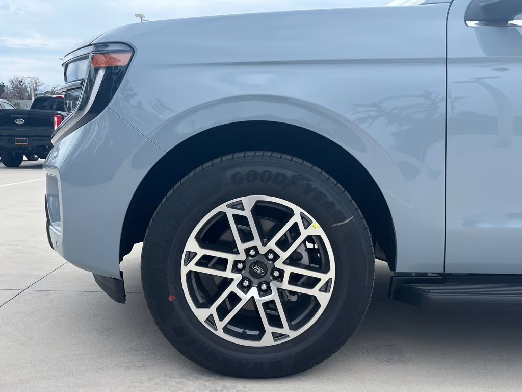 2026 Gray Ford Expedition Active RWD SUV