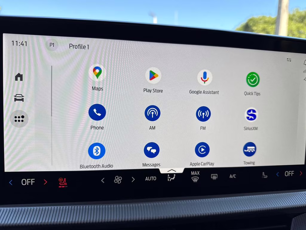 2026 Space White Metallic Ford Explorer Active RWD SUV