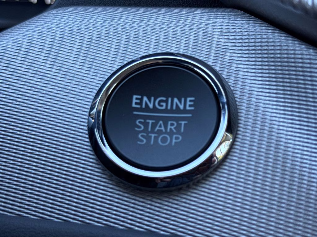 2026 Star White Metallic Tri-Coat Ford Explorer Active RWD SUV