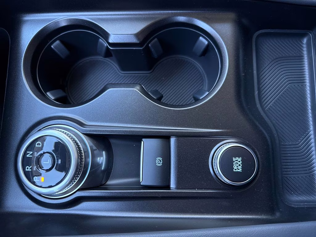 2026 Star White Metallic Tri-Coat Ford Explorer Active RWD SUV