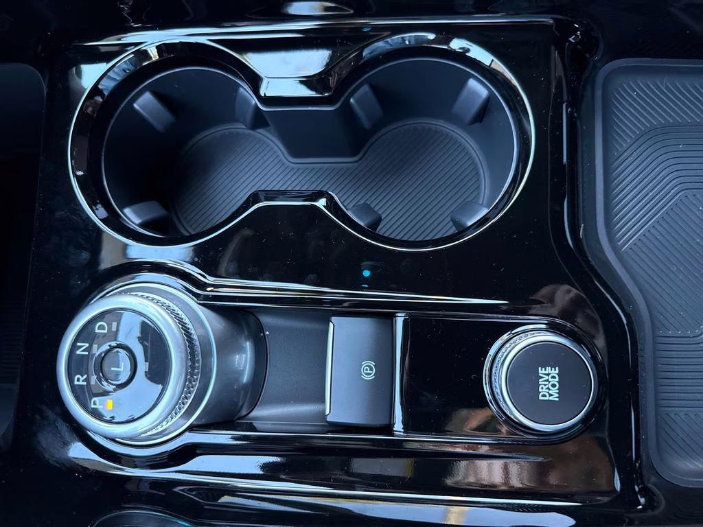 2026 Star White Metallic Tri-Coat Ford Explorer Platinum RWD SUV