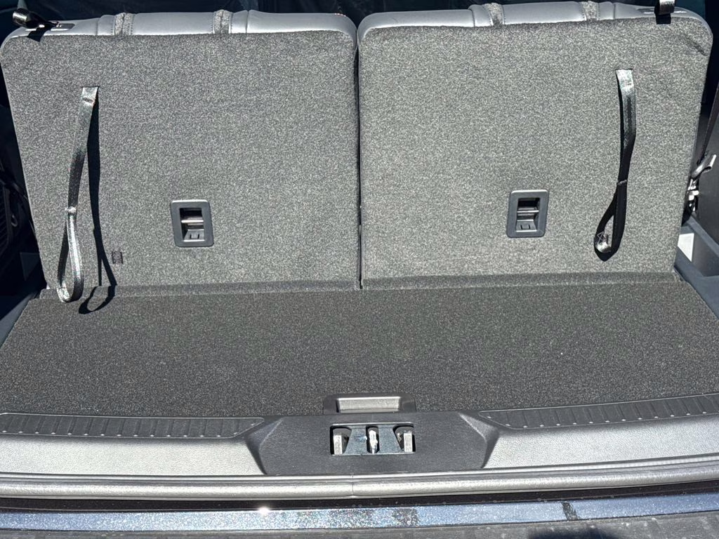 2026 Agate Black Metallic Ford Explorer ST-Line RWD SUV