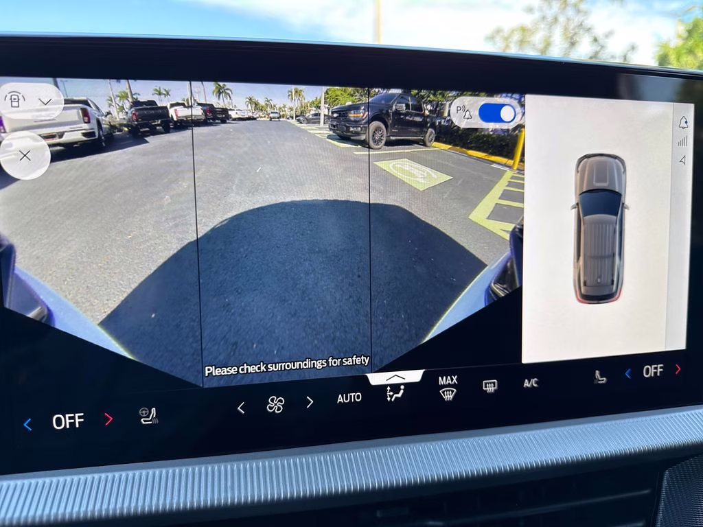 2026 Star White Metallic Tri-Coat Ford Explorer ST RWD SUV