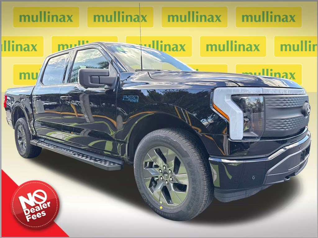 2025 Agate Black Metallic Ford F-150 Lightning Flash AWD Truck