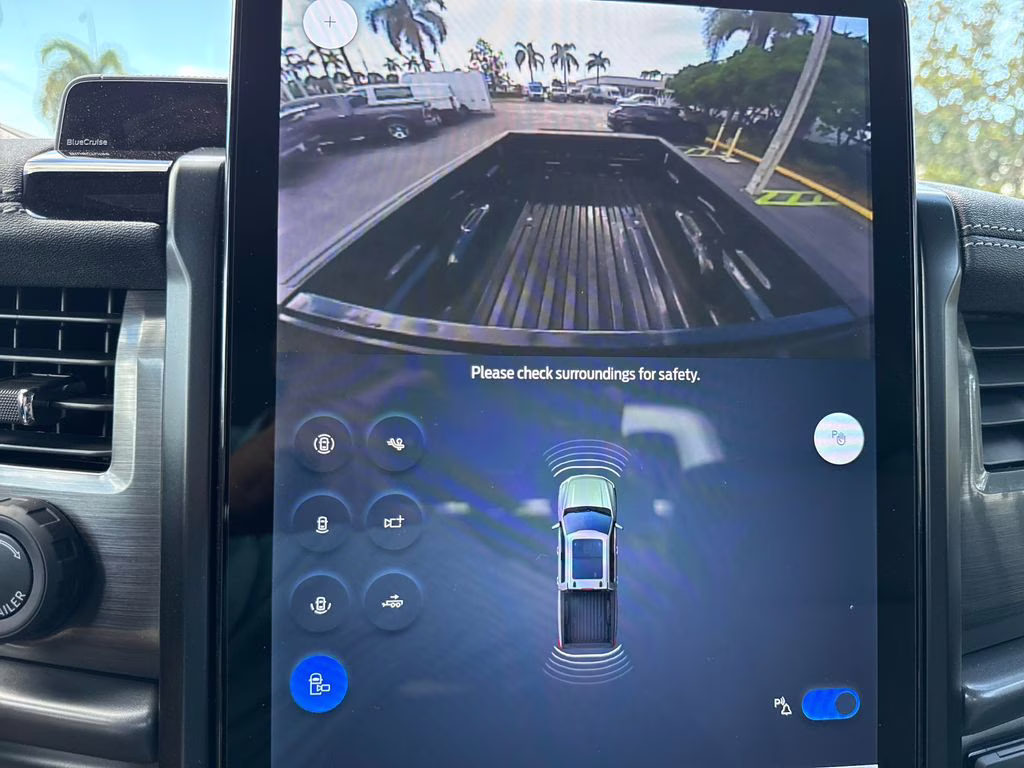 2025 Agate Black Metallic Ford F-150 Lightning Flash AWD Truck