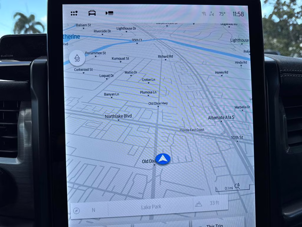 2025 Agate Black Metallic Ford F-150 Lightning Flash AWD Truck